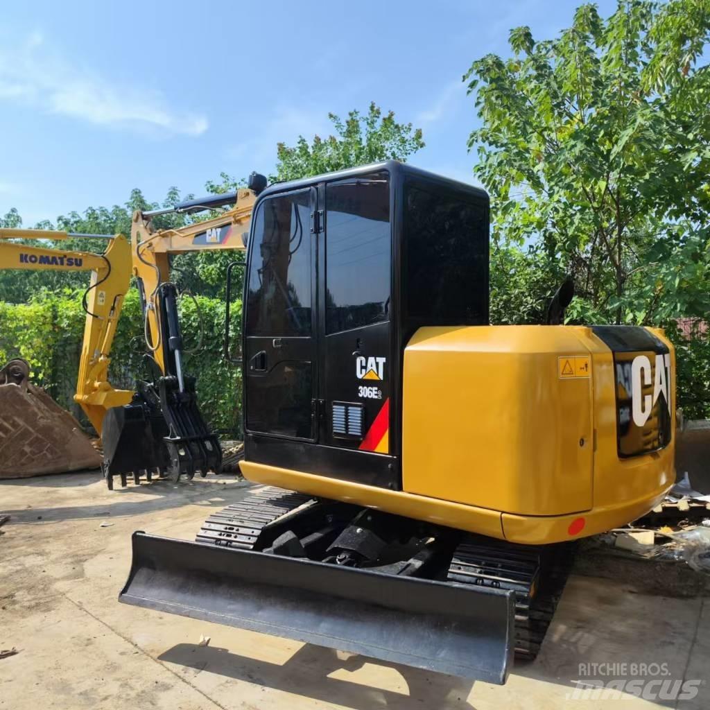 CAT 306 Vikšriniai ekskavatoriai