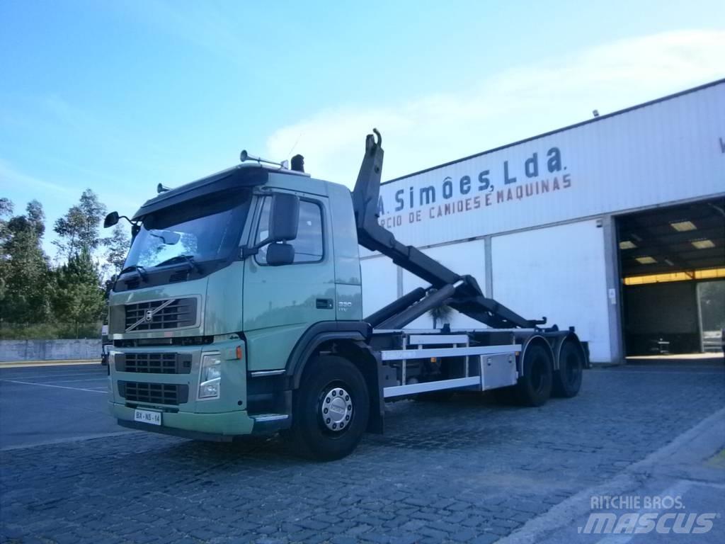 Volvo FM330 Konteinerių nuožulnaus pakėlimo ant platformos krautuvai