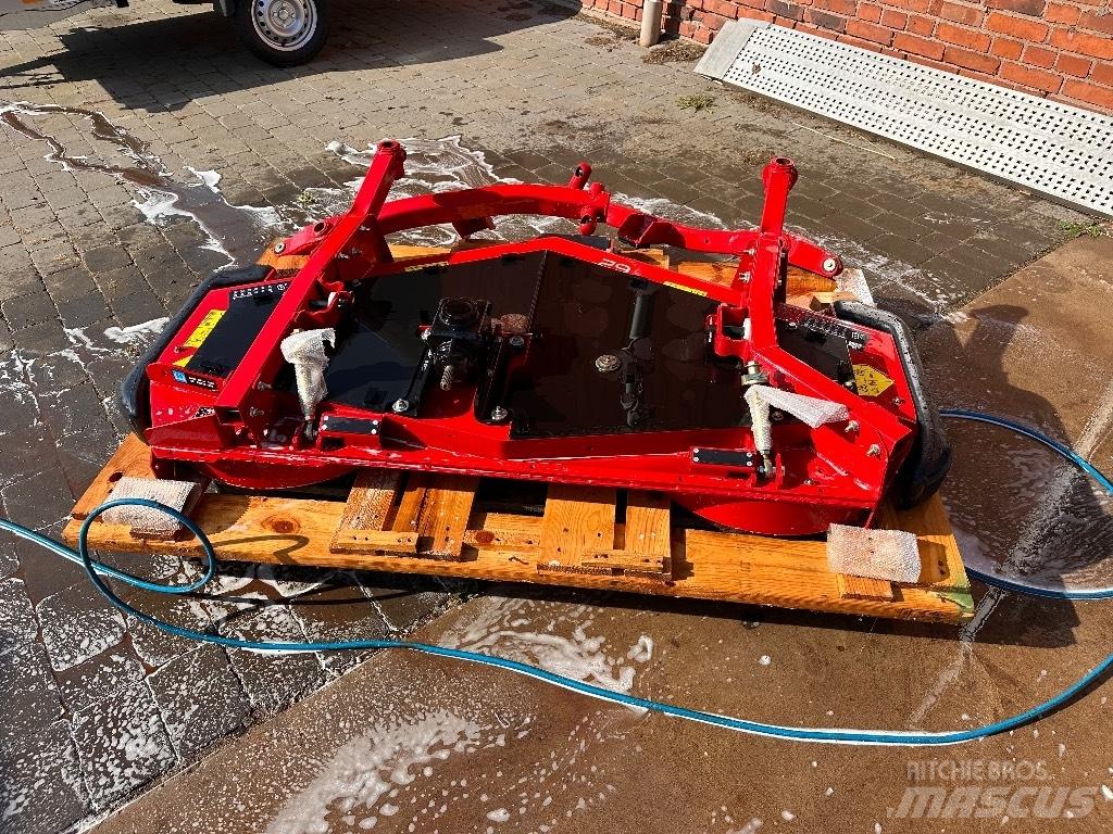 Toro 3280 Sodo traktoriukai-vejapjovės
