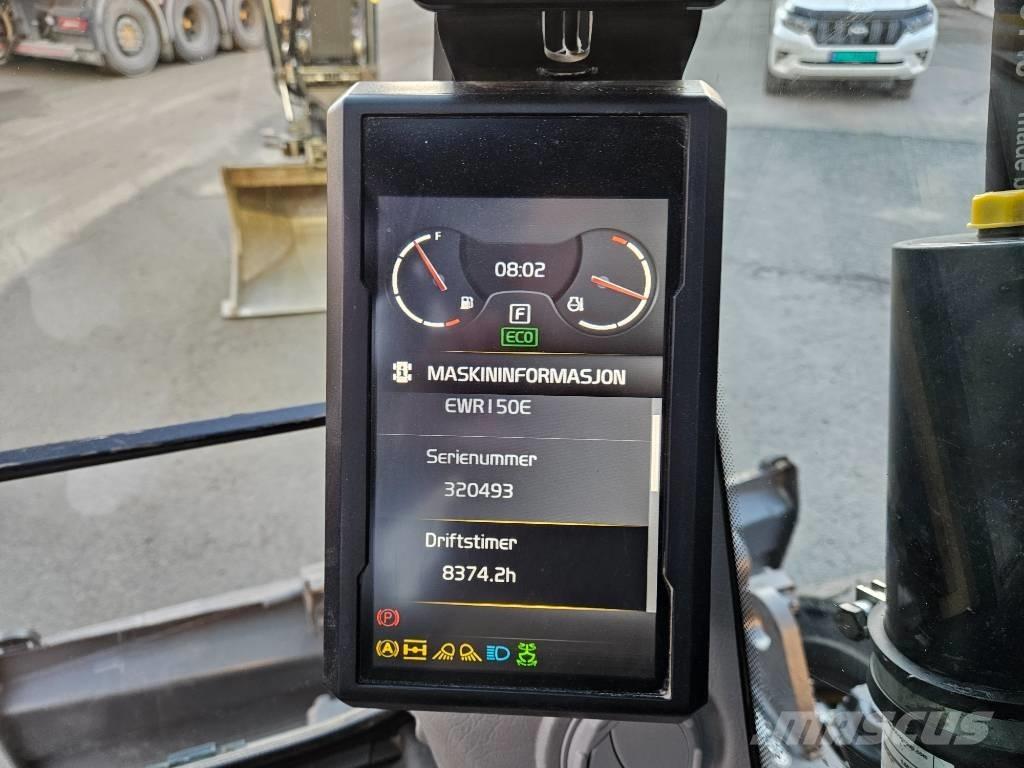 Volvo EWR 150 Ratiniai ekskavatoriai