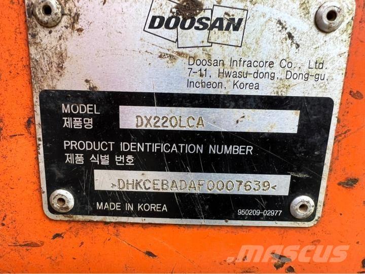 Doosan DX220LCA Vidutinės galios ekskavatoriai 7-12 t