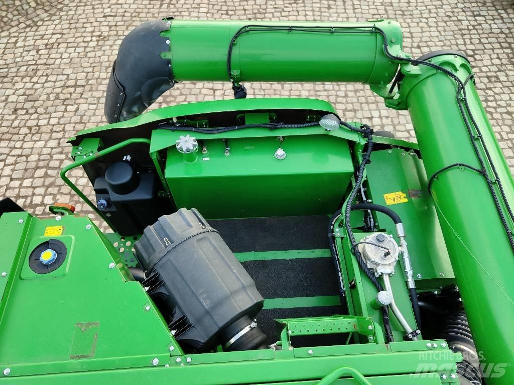 John Deere S 690 i Derliaus nuėmimo kombainai