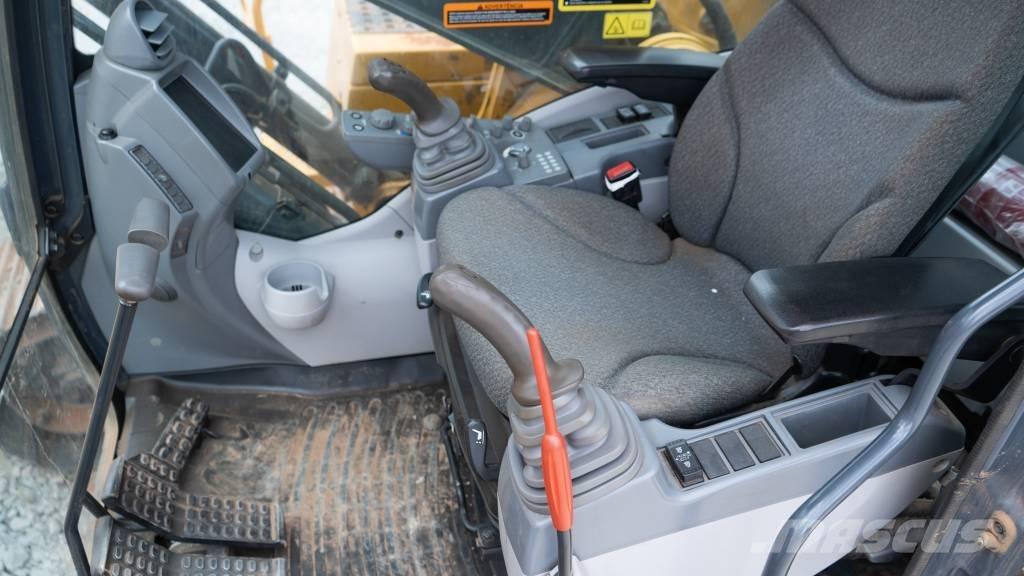 John Deere 210 G Vikšriniai ekskavatoriai