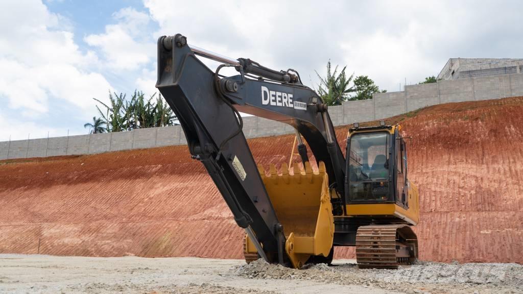 John Deere 210 G Vikšriniai ekskavatoriai