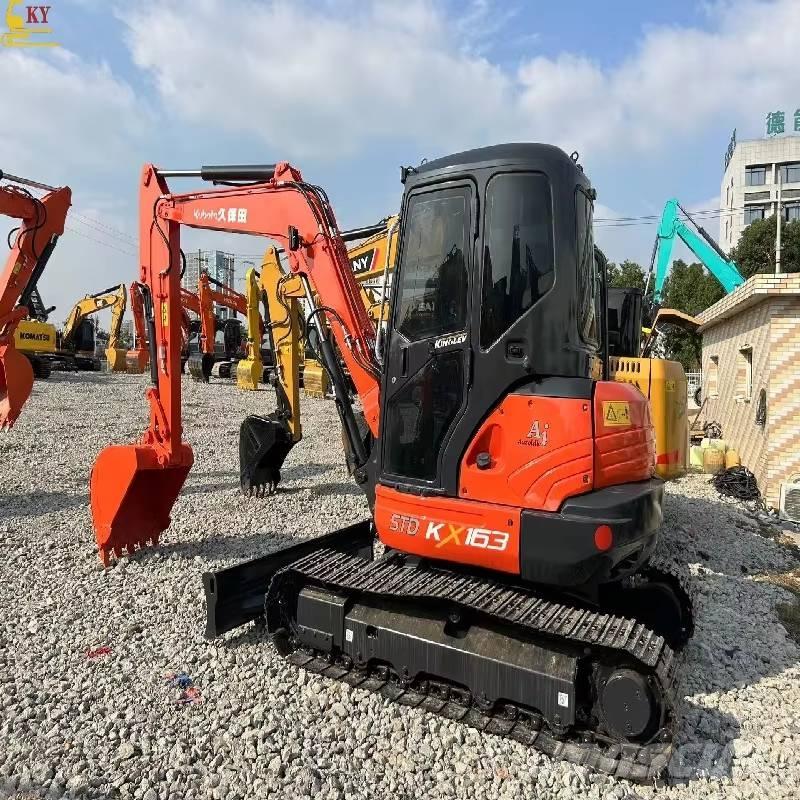 Kubota 163 Vikšriniai ekskavatoriai