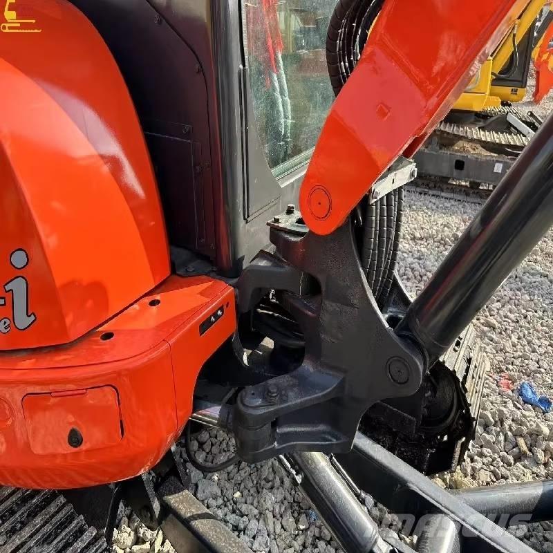 Kubota 163 Vikšriniai ekskavatoriai
