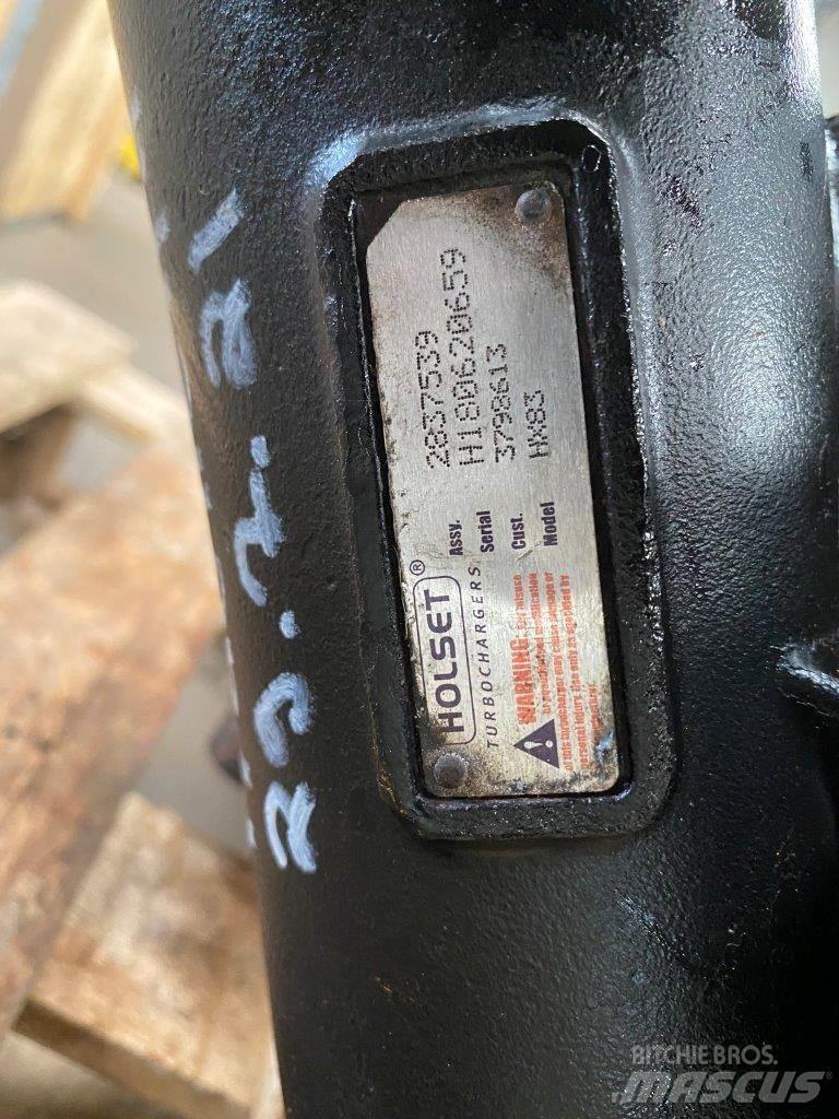  Onbekend HX83 Varikliai