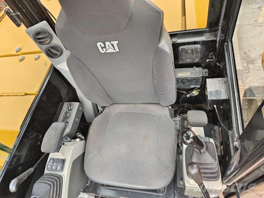 CAT 305.5 E2 Mini ekskavatoriai < 7 t