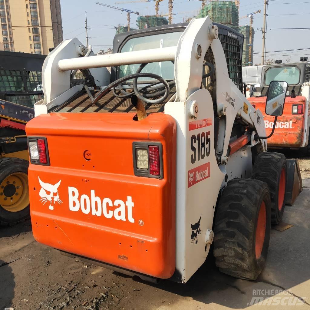Bobcat S185 Krautuvai su šoniniu pasukimu