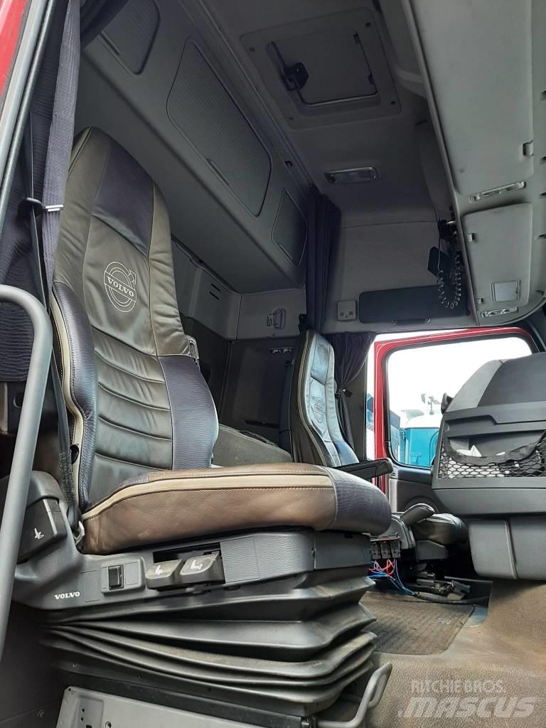 Volvo FH 16 Savivarčių priekabų vilkikai