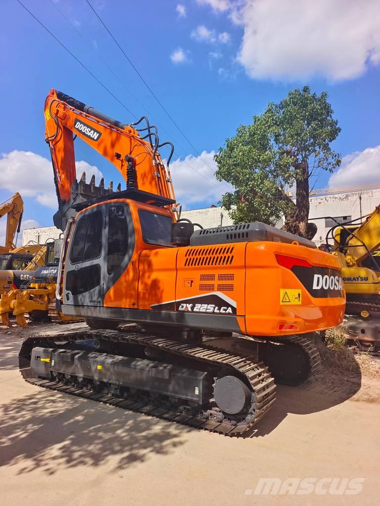 Doosan DX 225 LC-9C Vikšriniai ekskavatoriai