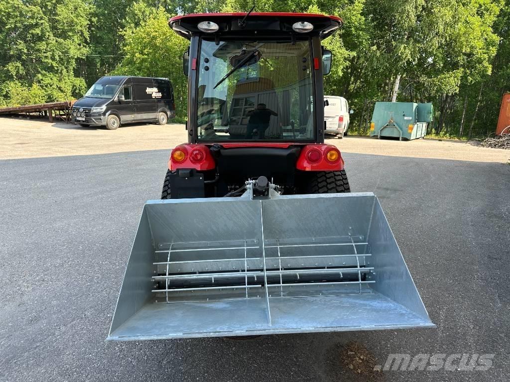 Shibaura traktor Naudoti kompaktiški traktoriai