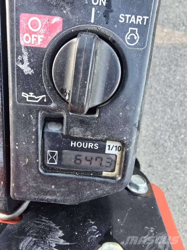 Ditch Witch RT 24 Tranšėjų ekskavatoriai