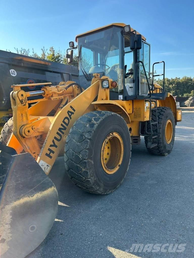 Hyundai HL 757-7 A Naudoti ratiniai krautuvai