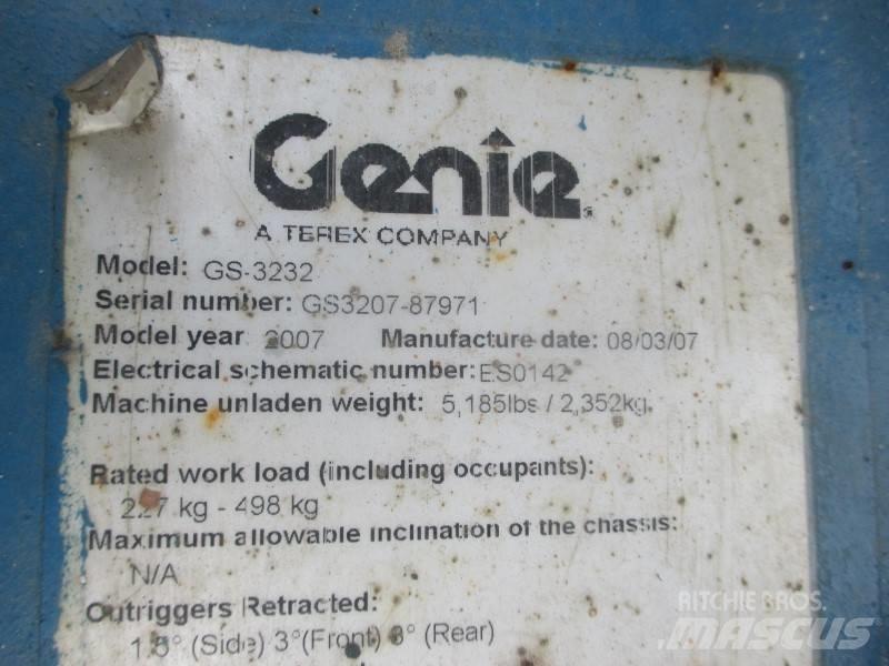 Genie GS 3232 Žirkliniai keltuvai