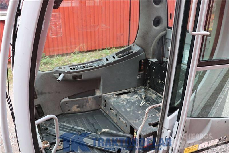 New Holland WE150C Kabinos