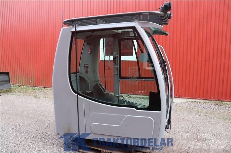 New Holland WE150C Kabinos