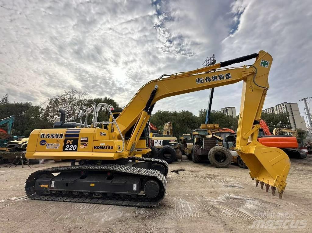 Komatsu PC 220 Vikšriniai ekskavatoriai