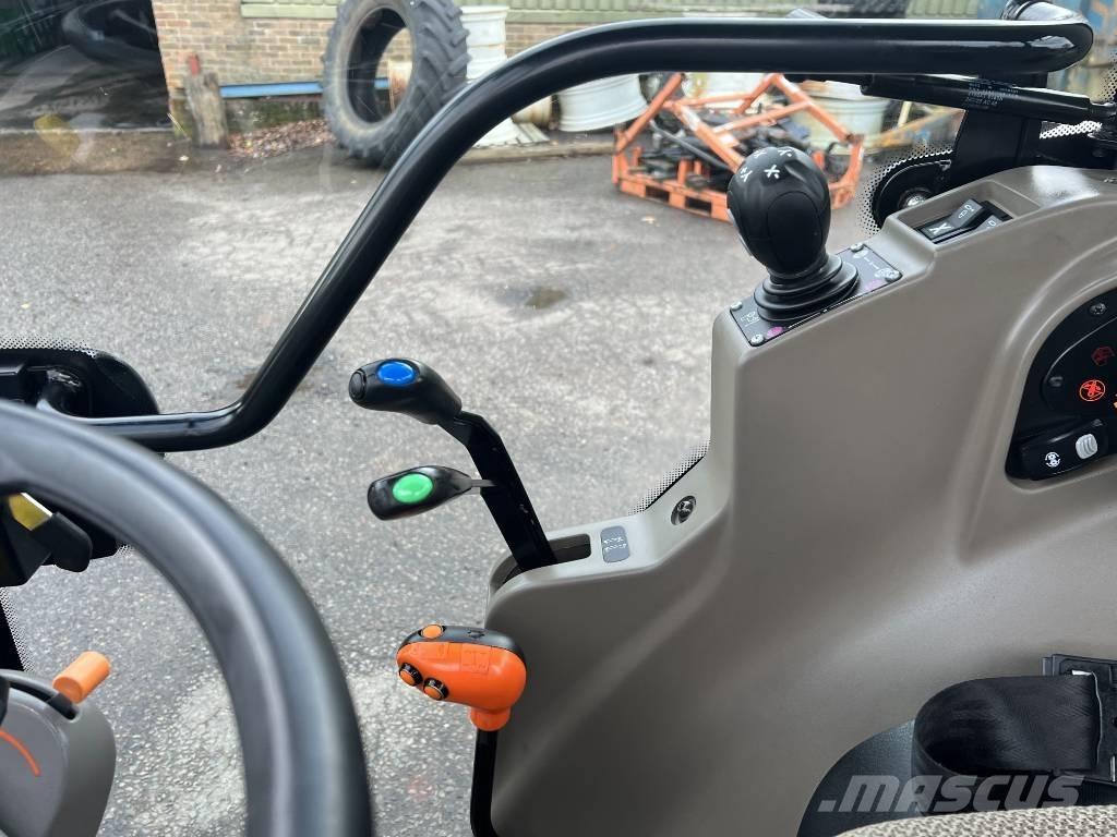 Case IH Quantum 110N Traktoriai