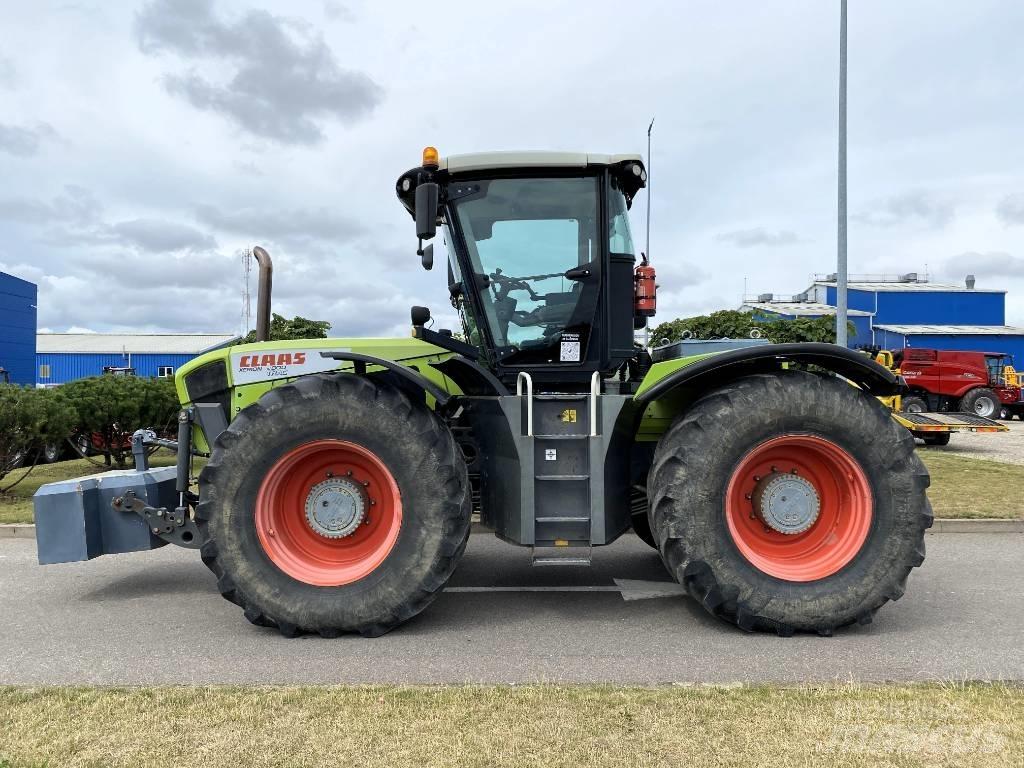 CLAAS Xerion 3800 Traktoriai