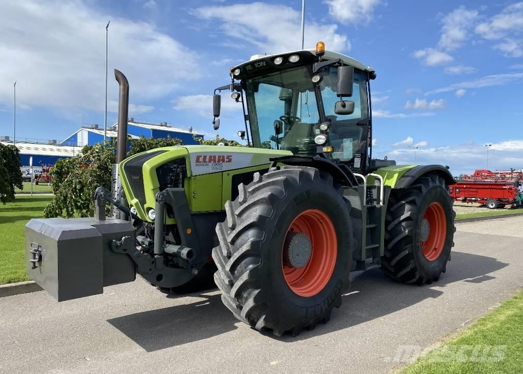 CLAAS Xerion 3800 Traktoriai