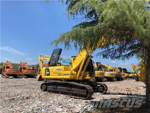 Komatsu PC 240-8 Vikšriniai ekskavatoriai