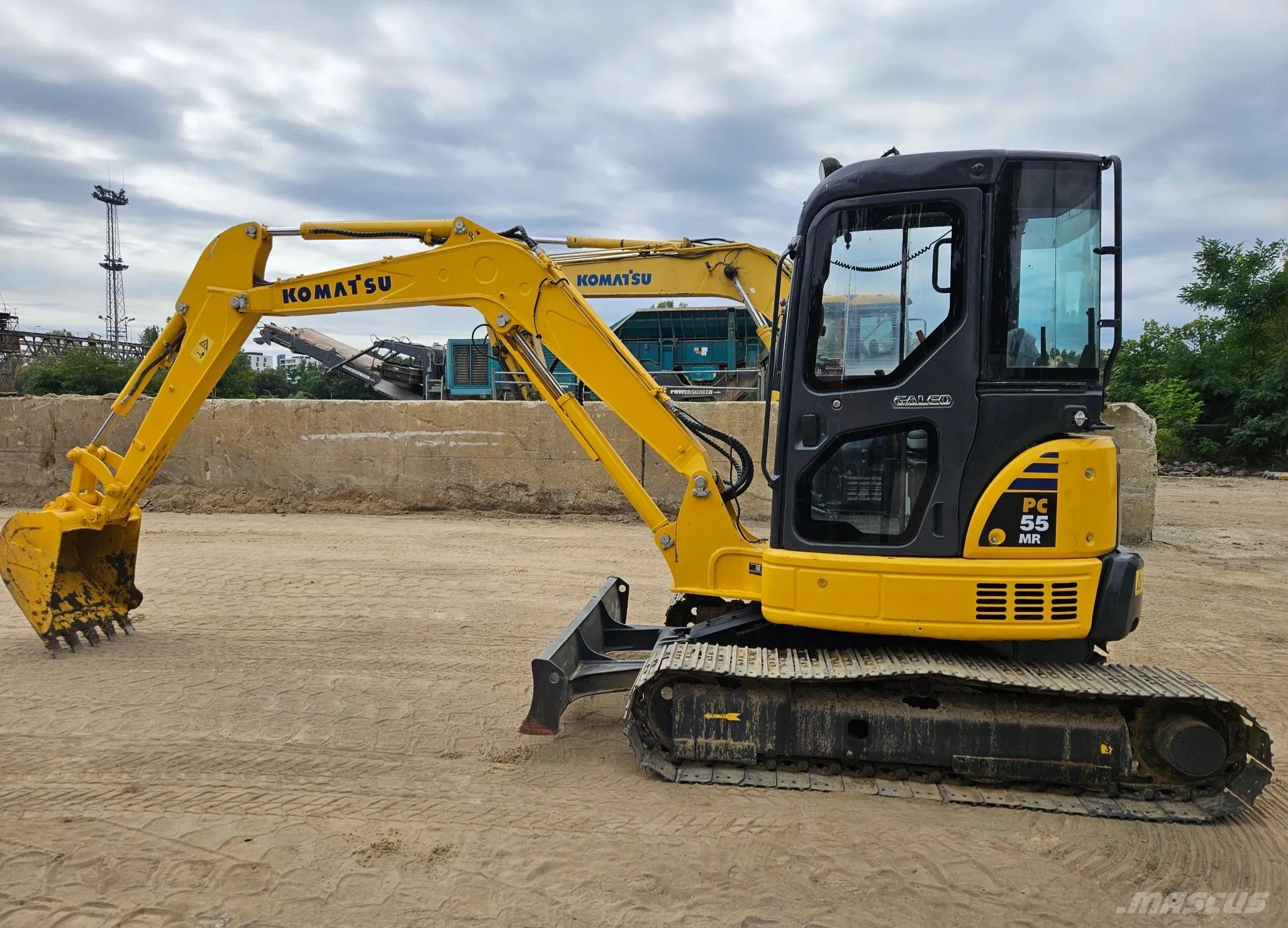 Komatsu PC55 Vikšriniai ekskavatoriai