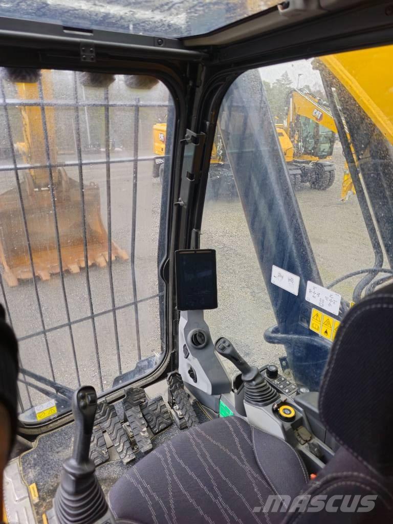 CAT 374 Vikšriniai ekskavatoriai