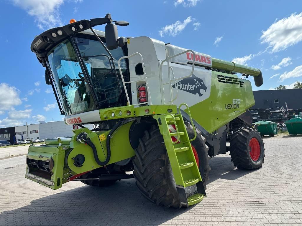 CLAAS Lexion 670 Derliaus nuėmimo kombainai