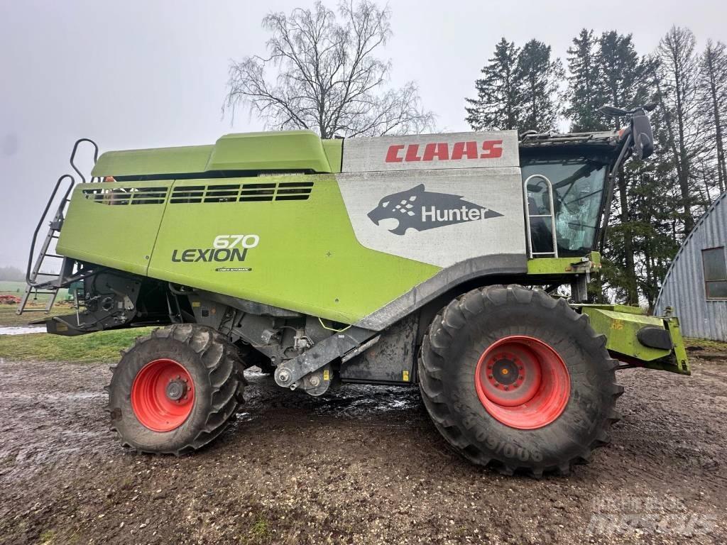 CLAAS Lexion 670 Derliaus nuėmimo kombainai
