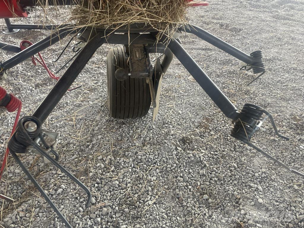 SIP SPIDER 915 / 8 Šieno grėbliai ir vartytuvai