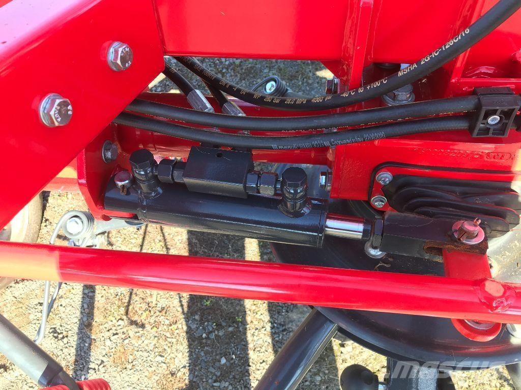 SIP SPIDER 915 / 8 Šieno grėbliai ir vartytuvai