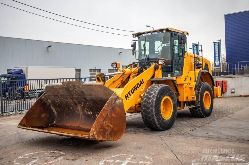 Hyundai HL955XT Naudoti ratiniai krautuvai