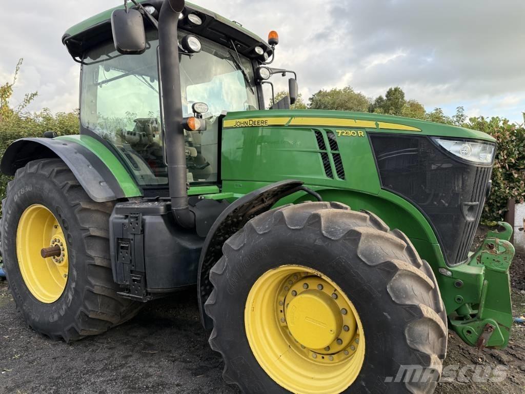 John Deere 7230 R Traktoriai
