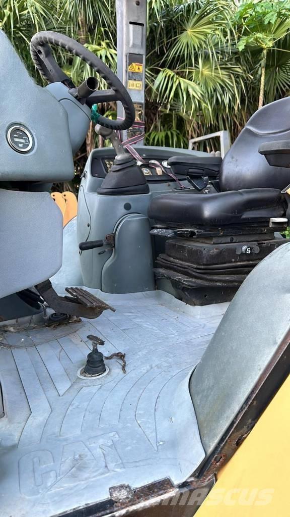 CAT 420 D IT Ekskavatoriniai krautuvai