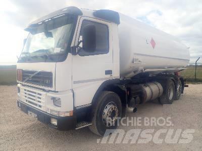 Volvo FM 7 6X2 Automobilinės cisternos