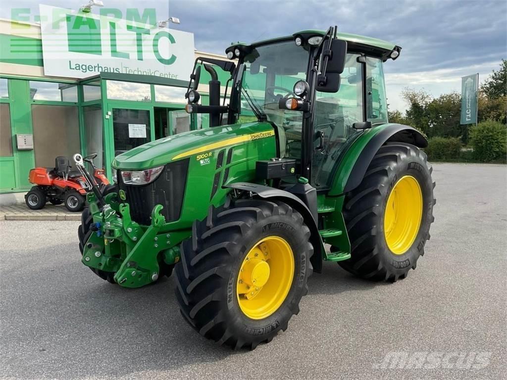 John Deere 5100R Traktoriai