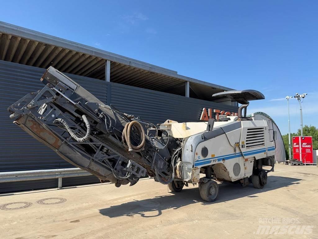 Wirtgen W 100 F Asfalto šalto frezavimo technika