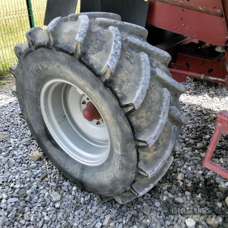 Case IH 2366E Derliaus nuėmimo kombainai