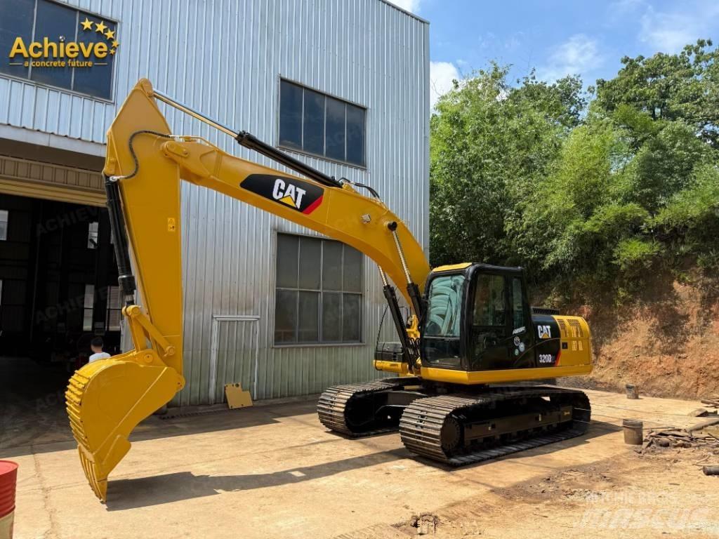 CAT 320D Vikšriniai ekskavatoriai