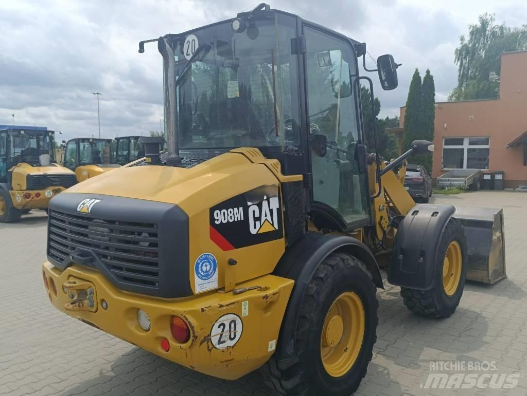 CAT 908M Naudoti ratiniai krautuvai