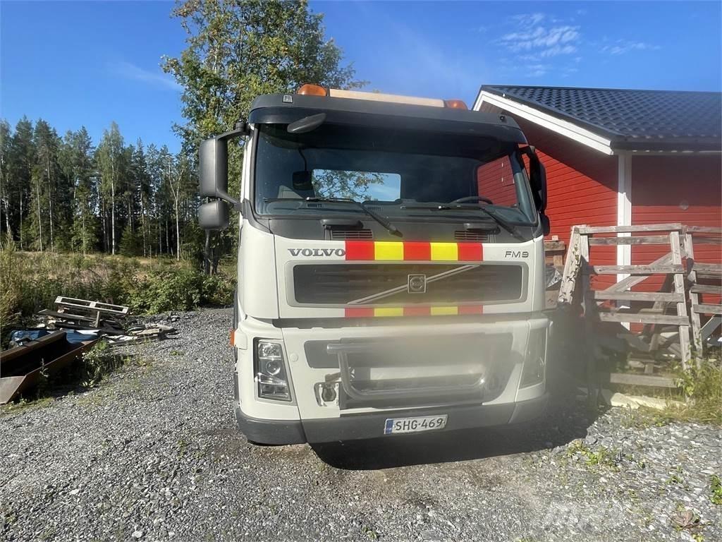 Volvo FM9 Savivarčiai su kabeliniu keltuvu