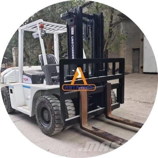 TCM FD 70 Z8 Dyzeliniai krautuvai