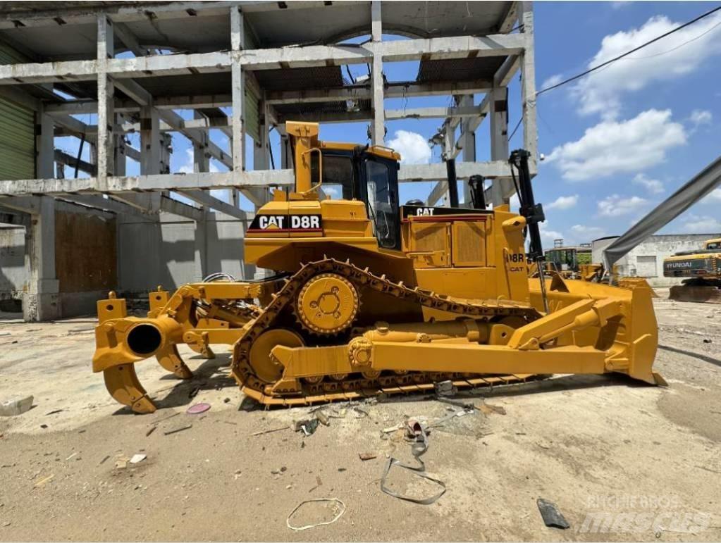 CAT D 8 R Vikšriniai buldozeriai