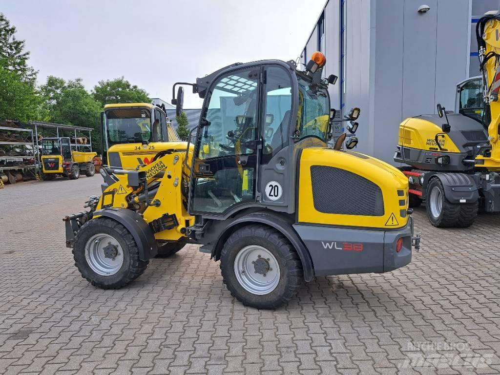 Wacker Neuson WL38 Naudoti ratiniai krautuvai
