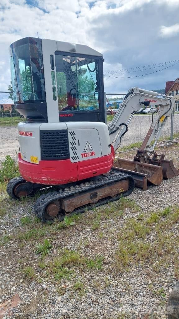 Takeuchi TB 23 R Mini ekskavatoriai < 7 t