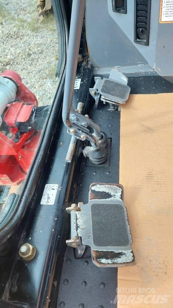 Takeuchi TB 23 R Mini ekskavatoriai < 7 t