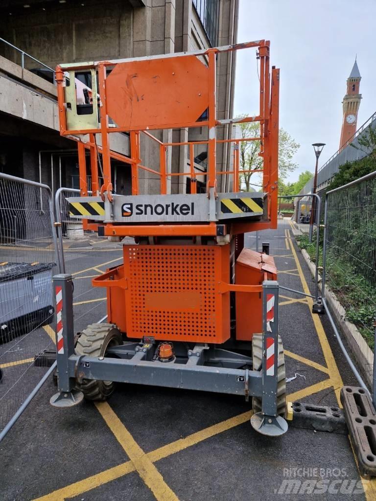 Snorkel S 3370 RT Žirkliniai keltuvai