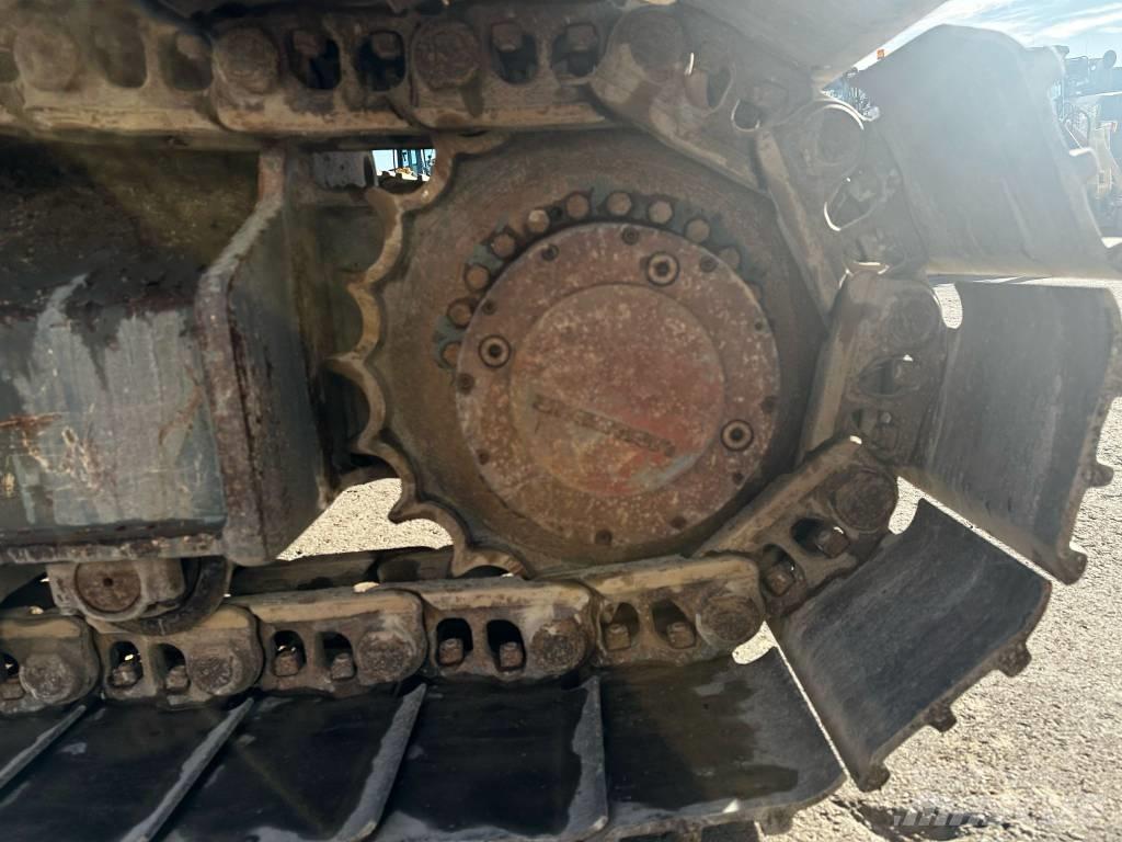 Liebherr 922 Vikšriniai ekskavatoriai