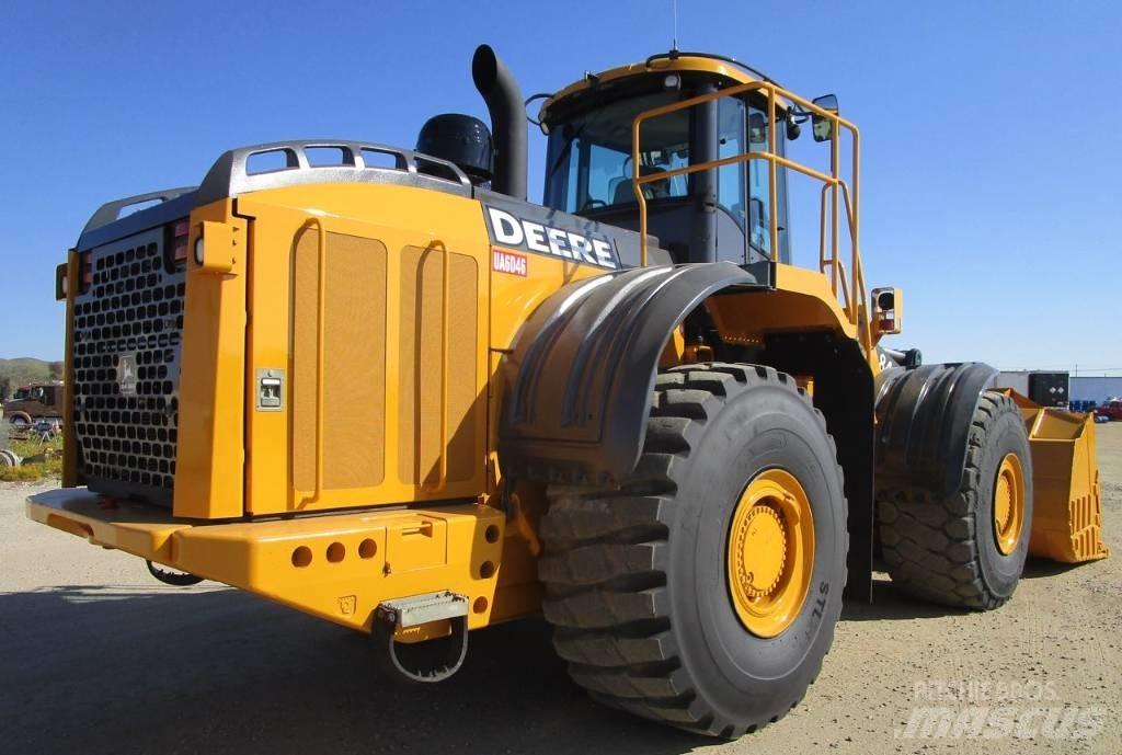 John Deere 844 J Naudoti ratiniai krautuvai